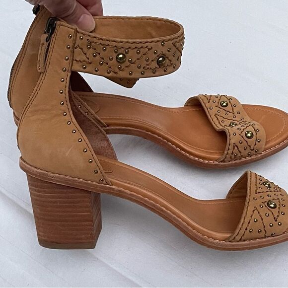 FRYE Women's Brielle Deco Back Zip Sandal Sand Oiled Nubuck size 10 - Picture 5 of 12